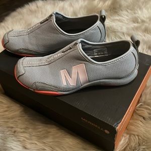 Merrell Out.Perform. Size 6.5 ash/coral